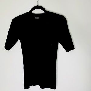 Banana republic ribbed mid sleeve crew neck top